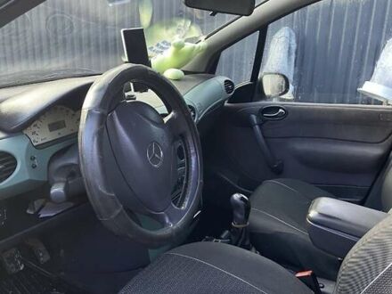 Черный Мерседес А класс, объемом двигателя 1.7 л и пробегом 370 тыс. км за 2750 $, фото 1 на Automoto.ua