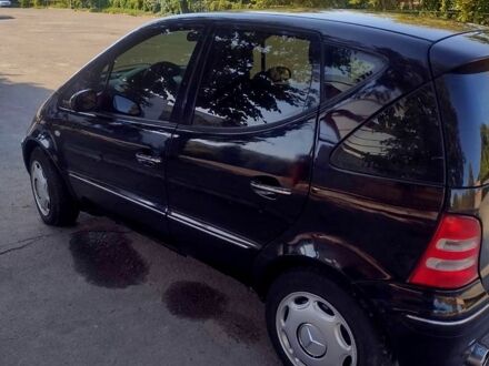 Чорний Мерседес А клас, об'ємом двигуна 1.9 л та пробігом 240 тис. км за 4200 $, фото 1 на Automoto.ua