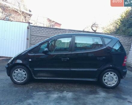 Черный Мерседес А класс, объемом двигателя 1.4 л и пробегом 206 тыс. км за 4300 $, фото 1 на Automoto.ua