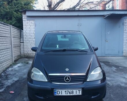 Черный Мерседес А класс, объемом двигателя 1.4 л и пробегом 206 тыс. км за 4300 $, фото 1 на Automoto.ua