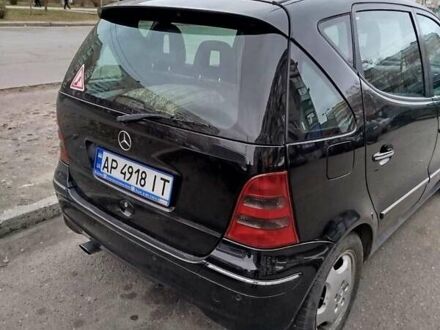 Черный Мерседес А класс, объемом двигателя 1.7 л и пробегом 319 тыс. км за 3200 $, фото 1 на Automoto.ua