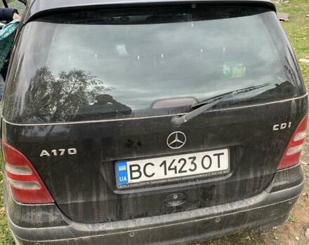 Чорний Мерседес А клас, об'ємом двигуна 1.7 л та пробігом 300 тис. км за 5000 $, фото 1 на Automoto.ua