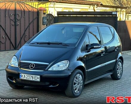 Черный Мерседес А класс, объемом двигателя 1.7 л и пробегом 256 тыс. км за 3250 $, фото 1 на Automoto.ua