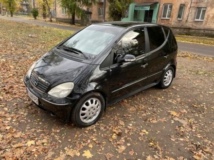 Мерседес А клас 2003 у Кривому Розі на Automoto.ua Чорний Мерседес А клас, об'ємом двигуна 1.4 л та пробігом 200 тис. км за 3950 $, фото 1 на Automoto.ua