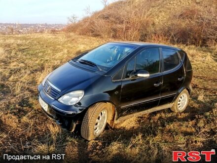 Чорний Мерседес А клас, об'ємом двигуна 1.4 л та пробігом 250 тис. км за 5200 $, фото 1 на Automoto.ua