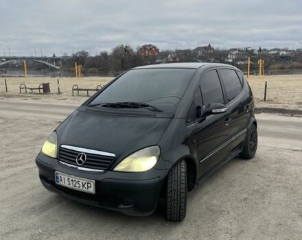 Черный Мерседес А класс, объемом двигателя 1.7 л и пробегом 317 тыс. км за 3900 $, фото 1 на Automoto.ua