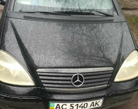 Черный Мерседес А класс, объемом двигателя 1.9 л и пробегом 240 тыс. км за 3200 $, фото 1 на Automoto.ua