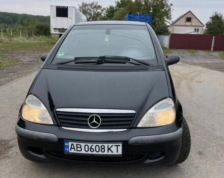 Черный Мерседес А класс, объемом двигателя 1.4 л и пробегом 320 тыс. км за 2900 $, фото 1 на Automoto.ua