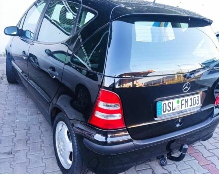 Черный Мерседес А класс, объемом двигателя 0 л и пробегом 212 тыс. км за 3950 $, фото 1 на Automoto.ua