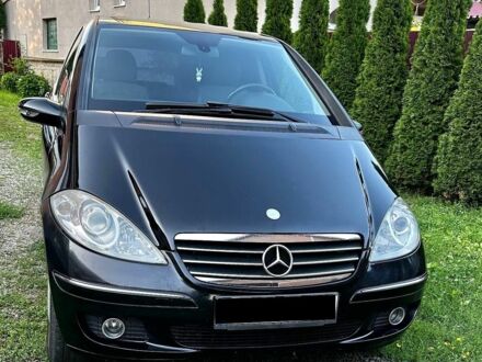 Чорний Мерседес А клас, об'ємом двигуна 2 л та пробігом 330 тис. км за 4200 $, фото 1 на Automoto.ua