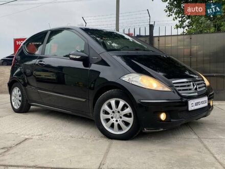 Мерседес А класс 2005 в Киеве на Automoto.ua Черный Мерседес А класс, объемом двигателя 1.99 л и пробегом 275 тыс. км за 5990 $, фото 1 на Automoto.ua