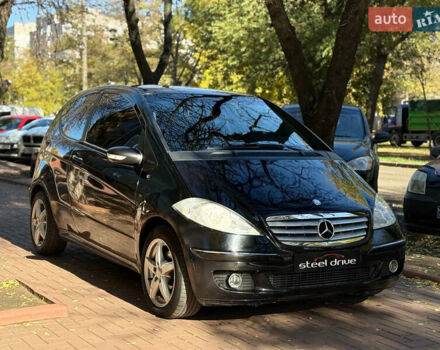 Черный Мерседес А класс, объемом двигателя 1.99 л и пробегом 271 тыс. км за 5299 $, фото 1 на Automoto.ua