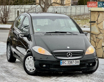 Черный Мерседес А класс, объемом двигателя 1.5 л и пробегом 223 тыс. км за 5362 $, фото 1 на Automoto.ua