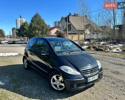 Черный Мерседес А класс, объемом двигателя 1.7 л и пробегом 156 тыс. км за 5300 $, фото 1 на Automoto.ua