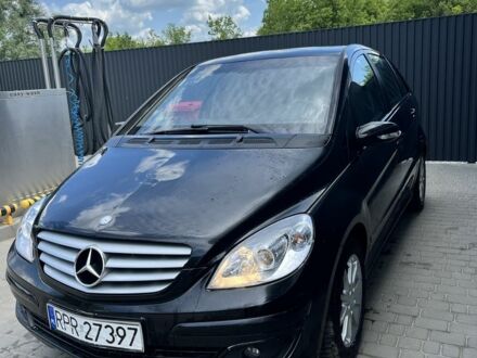 Мерседес А класс 2005 в Харькове на Automoto.ua Черный Мерседес А класс, объемом двигателя 2 л и пробегом 300 тыс. км за 2800 $, фото 1 на Automoto.ua