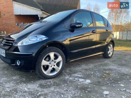 Мерседес А класс 2006 в Камень-Каширский на Automoto.ua Черный Мерседес А класс, объемом двигателя 1.99 л и пробегом 208 тыс. км за 4900 $, фото 1 на Automoto.ua