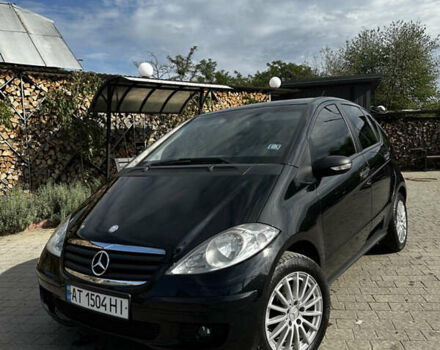 Мерседес А класс 2007 в Ивано-Франковске на Automoto.ua Черный Мерседес А класс, объемом двигателя 2.01 л и пробегом 213 тыс. км за 6699 $, фото 1 на Automoto.ua