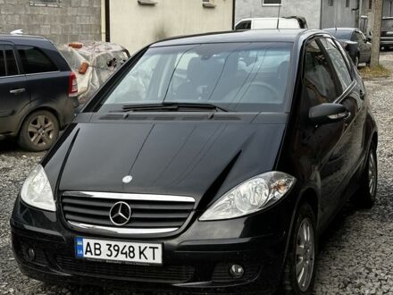 Черный Мерседес А класс, объемом двигателя 1.5 л и пробегом 209 тыс. км за 4700 $, фото 1 на Automoto.ua