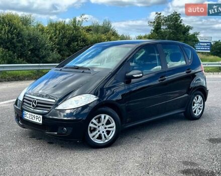 Черный Мерседес А класс, объемом двигателя 1.5 л и пробегом 189 тыс. км за 6000 $, фото 1 на Automoto.ua