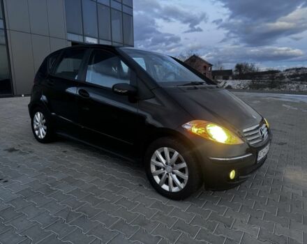 Черный Мерседес А класс, объемом двигателя 1.5 л и пробегом 261 тыс. км за 4700 $, фото 1 на Automoto.ua