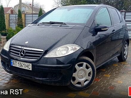 Черный Мерседес А класс, объемом двигателя 2 л и пробегом 225 тыс. км за 5000 $, фото 1 на Automoto.ua