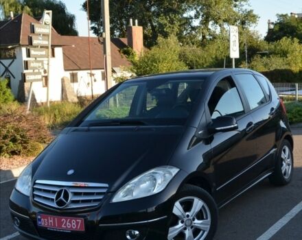 Мерседес А класс 2008 в Киеве на Automoto.ua Черный Мерседес А класс, объемом двигателя 1.5 л и пробегом 209 тыс. км за 5680 $, фото 1 на Automoto.ua