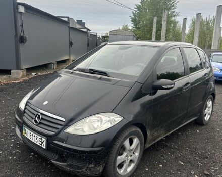 Черный Мерседес А класс, объемом двигателя 2 л и пробегом 252 тыс. км за 3900 $, фото 1 на Automoto.ua