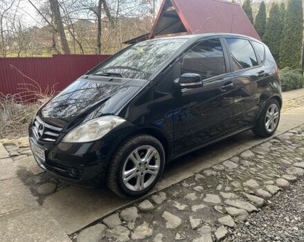 Черный Мерседес А класс, объемом двигателя 1.5 л и пробегом 202 тыс. км за 5300 $, фото 1 на Automoto.ua