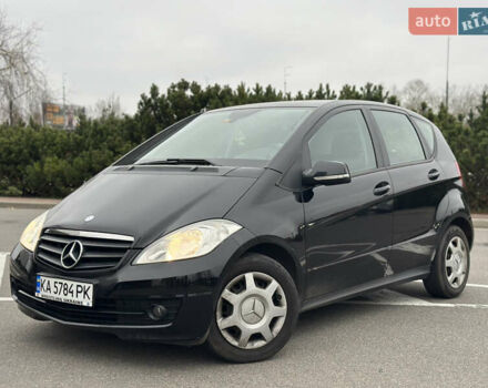 Черный Мерседес А класс, объемом двигателя 1.7 л и пробегом 262 тыс. км за 6800 $, фото 1 на Automoto.ua