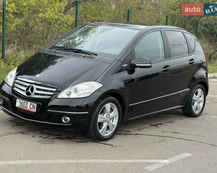 Чорний Мерседес А клас, об'ємом двигуна 1.7 л та пробігом 51 тис. км за 7900 $, фото 1 на Automoto.ua