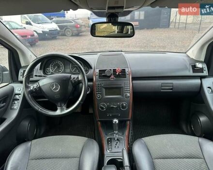 Черный Мерседес А класс, объемом двигателя 2.02 л и пробегом 235 тыс. км за 6500 $, фото 1 на Automoto.ua