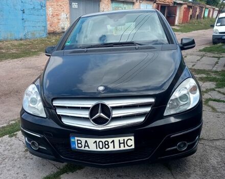 Черный Мерседес А класс, объемом двигателя 1.5 л и пробегом 240 тыс. км за 8000 $, фото 1 на Automoto.ua