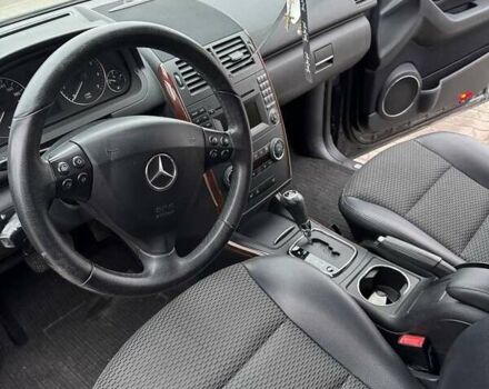 Чорний Мерседес А клас, об'ємом двигуна 1.5 л та пробігом 140 тис. км за 7500 $, фото 1 на Automoto.ua