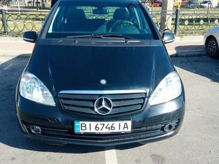 Мерседес А клас 2011 у Полтаві на Automoto.ua Чорний Мерседес А клас, об'ємом двигуна 2 л та пробігом 198 тис. км за 7600 $, фото 1 на Automoto.ua