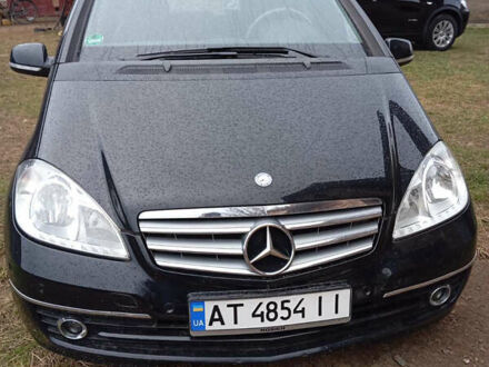 Черный Мерседес А класс, объемом двигателя 1.7 л и пробегом 210 тыс. км за 8700 $, фото 1 на Automoto.ua