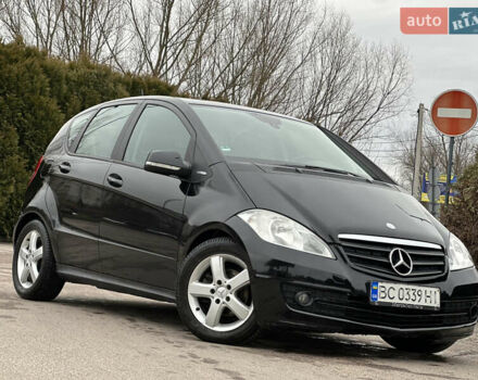 Черный Мерседес А класс, объемом двигателя 2 л и пробегом 236 тыс. км за 6350 $, фото 1 на Automoto.ua