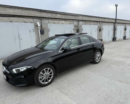 Черный Мерседес А класс, объемом двигателя 1.3 л и пробегом 42 тыс. км за 35000 $, фото 1 на Automoto.ua