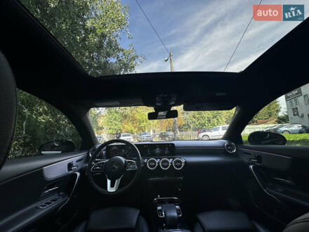 Мерседес А класс 2019 в Киеве на Automoto.ua Черный Мерседес А класс, объемом двигателя 1.99 л и пробегом 64 тыс. км за 23000 $, фото 1 на Automoto.ua