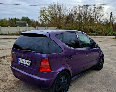 Фиолетовый Мерседес А класс, объемом двигателя 1.9 л и пробегом 316 тыс. км за 2400 $, фото 5 на Automoto.ua