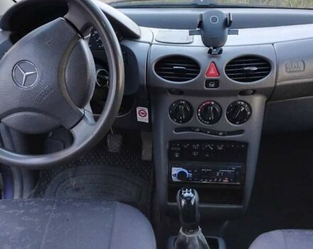 Мерседес А класс 1999 в Горохов на Automoto.ua Фиолетовый Мерседес А класс, объемом двигателя 1.6 л и пробегом 340 тыс. км за 2400 $, фото 12 на Automoto.ua