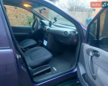 Фиолетовый Мерседес А класс, объемом двигателя 1.4 л и пробегом 222 тыс. км за 3800 $, фото 3 на Automoto.ua