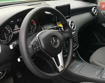 Фиолетовый Мерседес А класс, объемом двигателя 1.46 л и пробегом 180 тыс. км за 13000 $, фото 3 на Automoto.ua