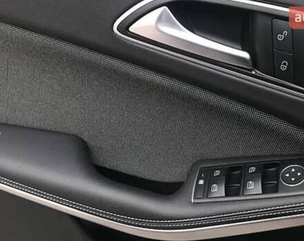 Фиолетовый Мерседес А класс, объемом двигателя 1.46 л и пробегом 180 тыс. км за 13000 $, фото 2 на Automoto.ua