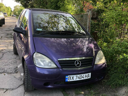 Мерседес А класс 1999 в Хмельницком на Automoto.ua Фиолетовый Мерседес А класс, объемом двигателя 1.69 л и пробегом 328 тыс. км за 3200 $, фото 1 на Automoto.ua