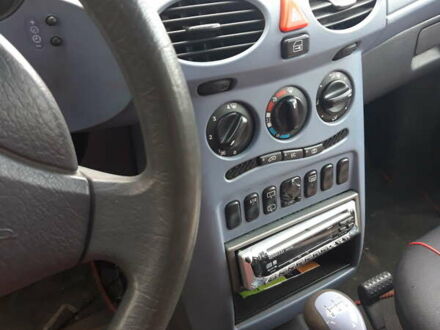 Мерседес А класс 1999 в Стрые на Automoto.ua Фиолетовый Мерседес А класс, объемом двигателя 1.4 л и пробегом 250 тыс. км за 2500 $, фото 1 на Automoto.ua