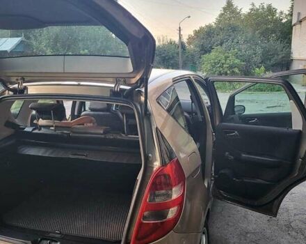 Коричневый Мерседес А класс, объемом двигателя 2 л и пробегом 187 тыс. км за 4900 $, фото 5 на Automoto.ua