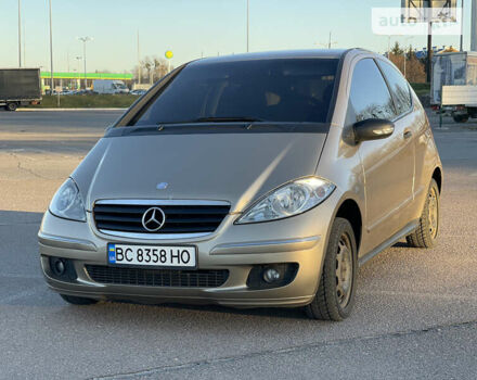 Коричневый Мерседес А класс, объемом двигателя 2 л и пробегом 170 тыс. км за 3500 $, фото 3 на Automoto.ua