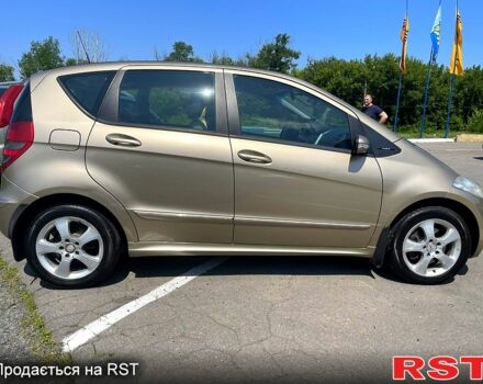 Коричневый Мерседес А класс, объемом двигателя 2 л и пробегом 256 тыс. км за 5900 $, фото 3 на Automoto.ua