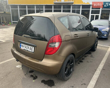 Коричневый Мерседес А класс, объемом двигателя 1.5 л и пробегом 200 тыс. км за 4200 $, фото 4 на Automoto.ua