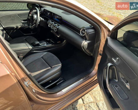 Коричневый Мерседес А класс, объемом двигателя 1.99 л и пробегом 71 тыс. км за 33350 $, фото 16 на Automoto.ua